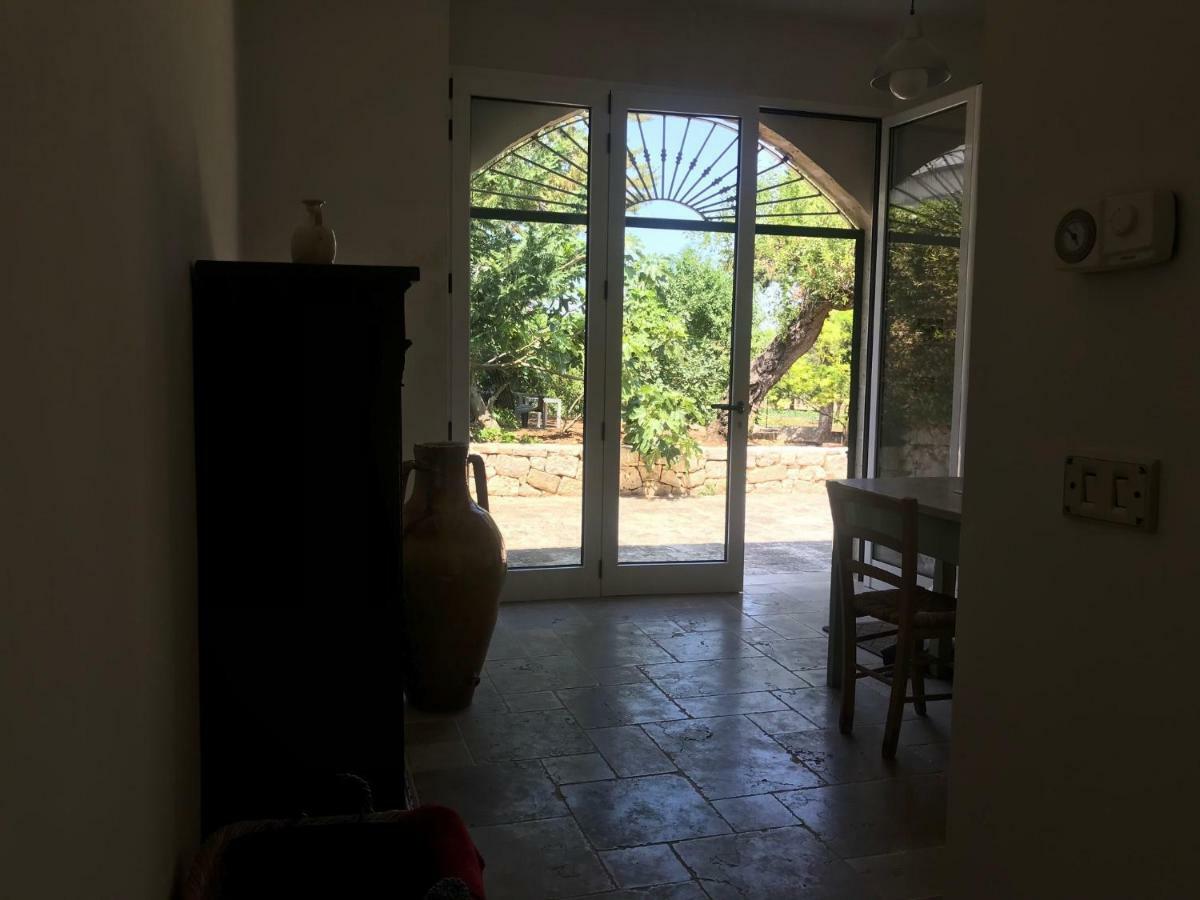 Villa Miccoli Apartments Ceglie Messapica Eksteriør bilde