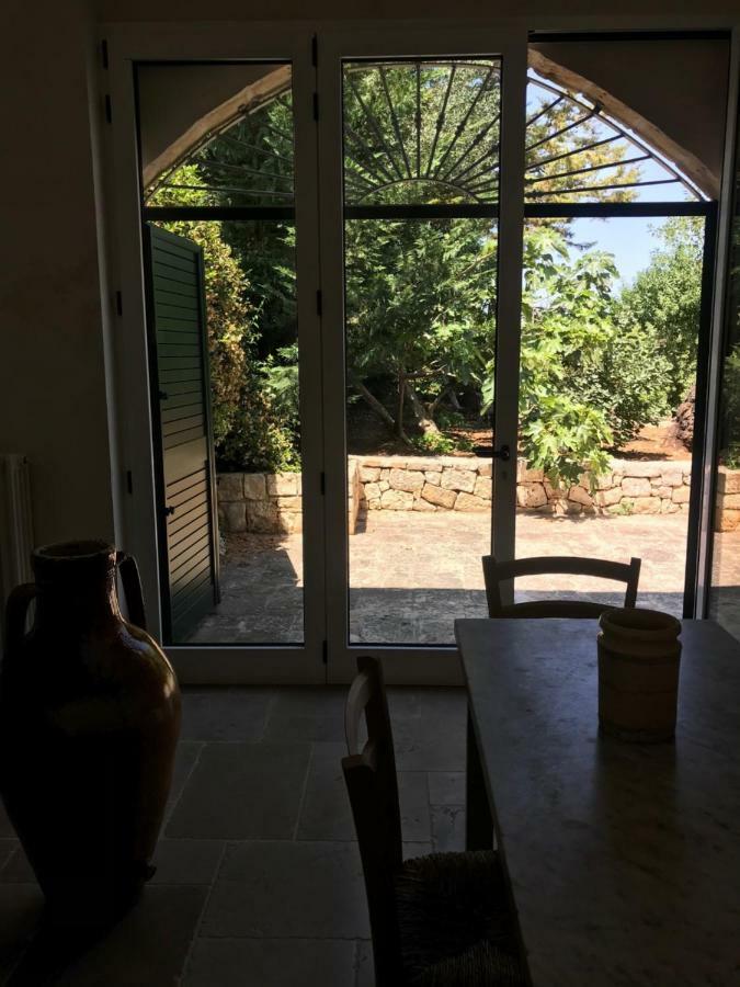 Villa Miccoli Apartments Ceglie Messapica Eksteriør bilde