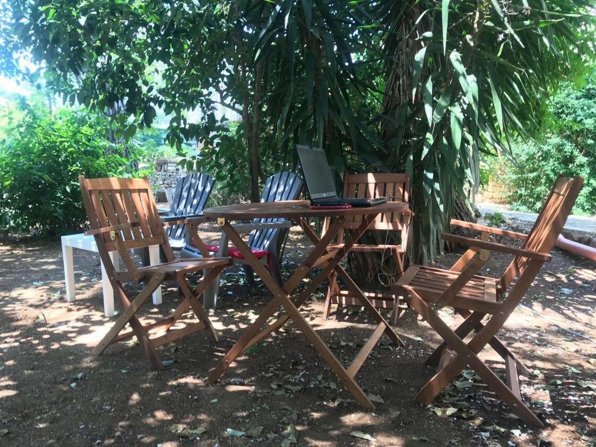 Villa Miccoli Apartments Ceglie Messapica Rom bilde
